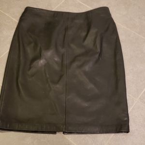 Ladies Leather skirt